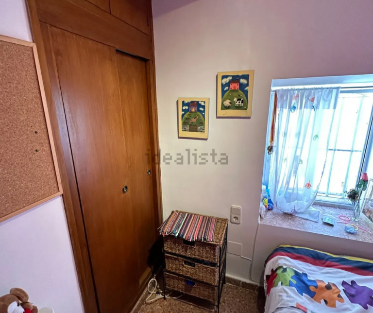 Casa de pueblo en Calle de la Iglesia (2)