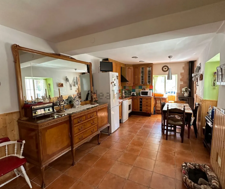 Casa de pueblo en Calle de la Iglesia (23)