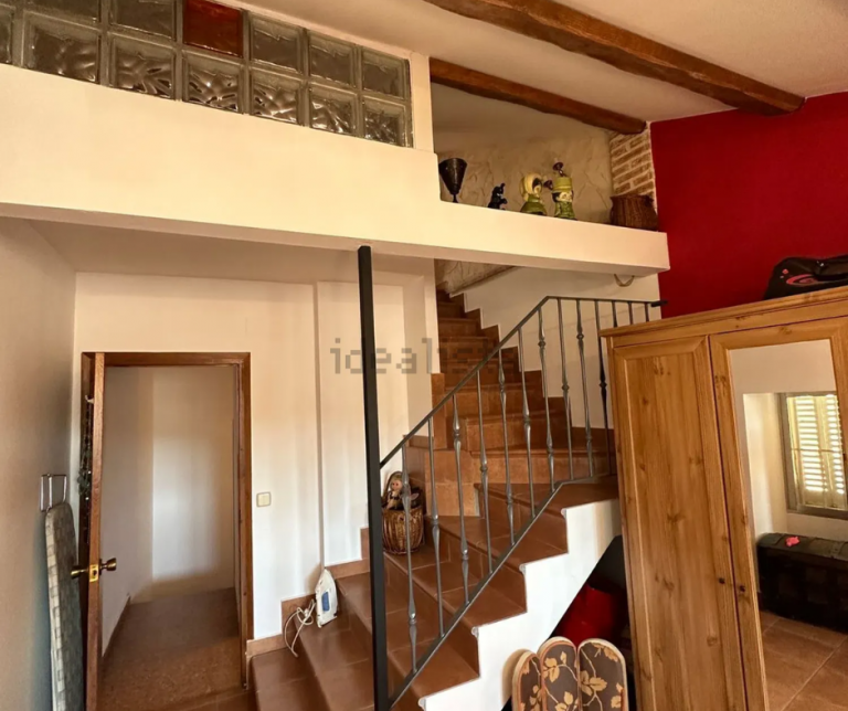 Casa de pueblo en Calle de la Iglesia (24)