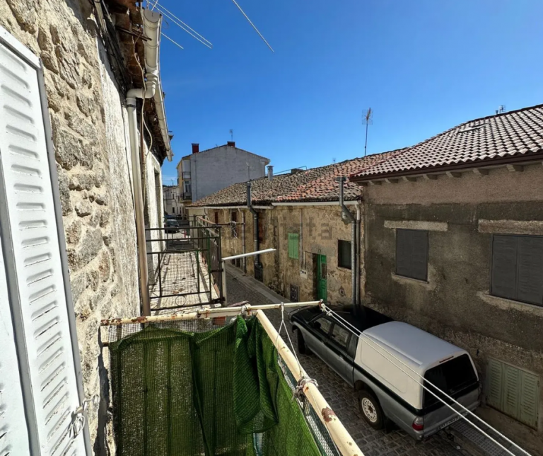 Casa de pueblo en Calle de la Iglesia (30)