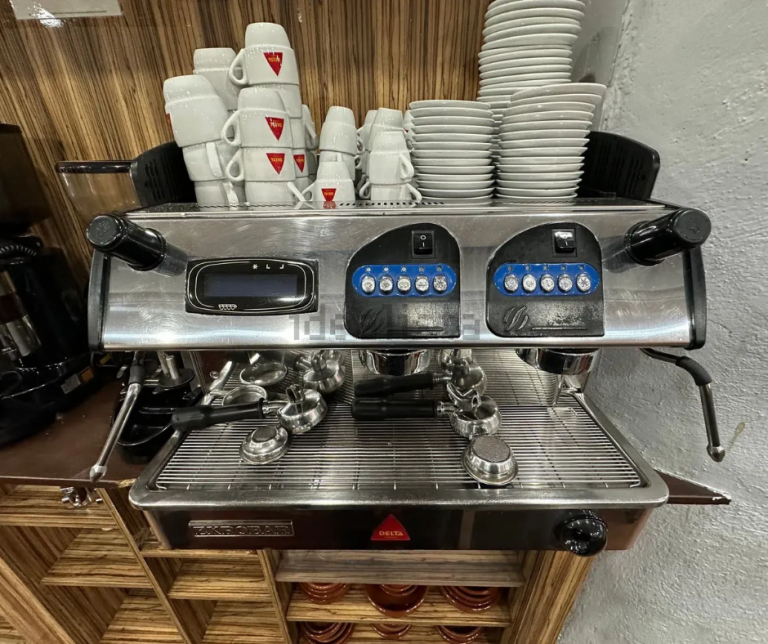 Local en venta en Plaza España, 5 (11)