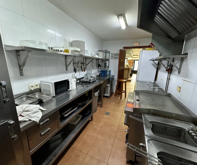 Local en venta en Plaza España, 5 (15)