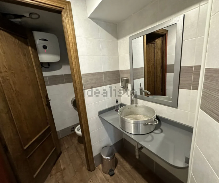 Local en venta en Plaza España, 5 (22)