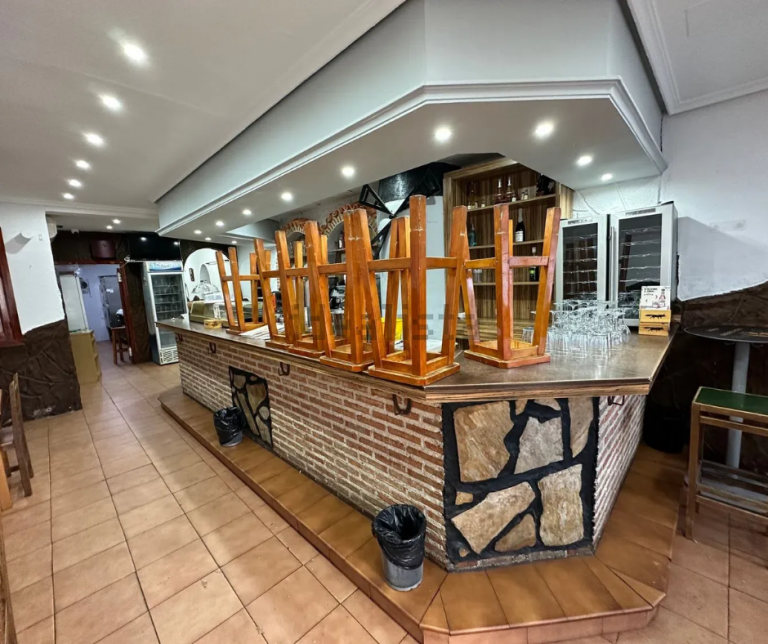 Local en venta en Plaza España, 5 (8)