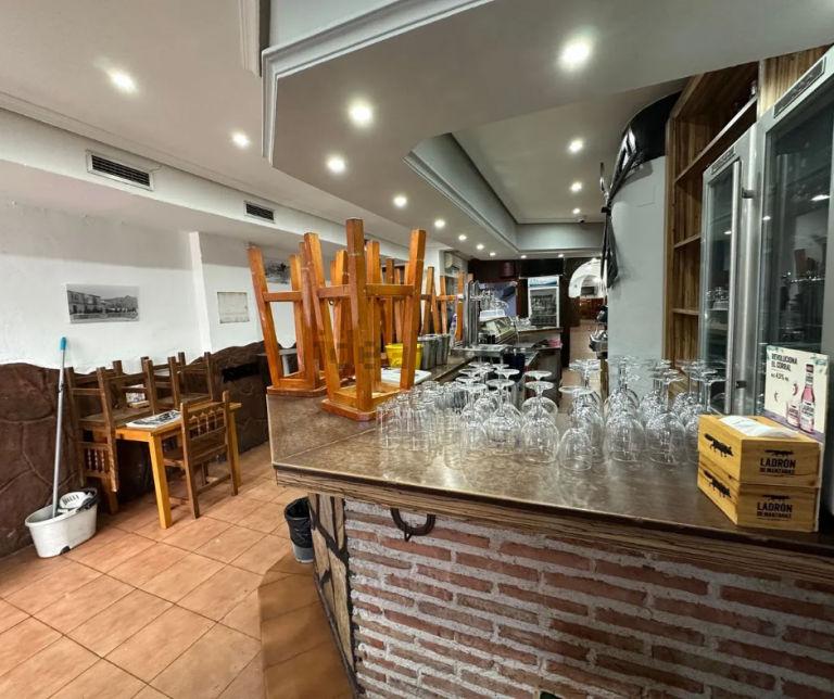 Local en venta en Plaza España, 5 (9)